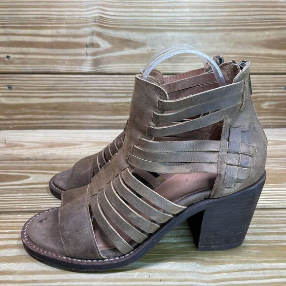 Chocolat Blu Womens EU 38 US 7.5-8 Block Heel Sandals Brown Leather Woven Shoes - Picture 4 of 10